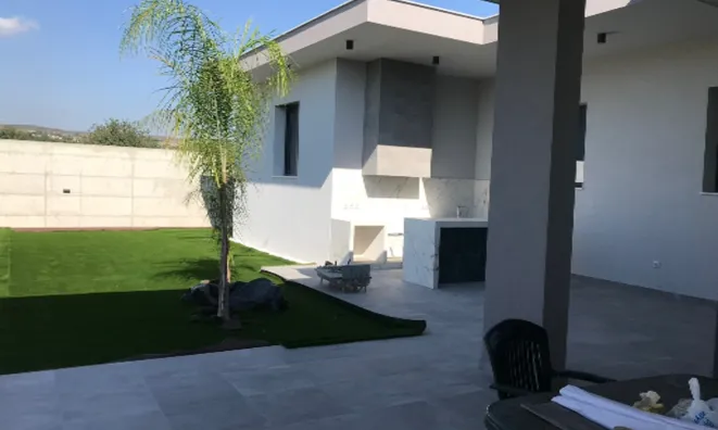 Недвижимость 4 Bedroom Villa For Sale in Limassol, Kato Polemidia: 3