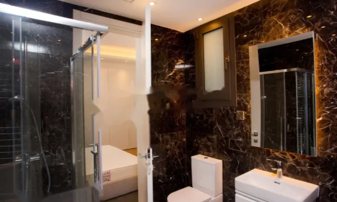 Недвижимость Luxury 3 Bedroom Beachfront Apartment for Sale in Limassol, Coastal Road: 11