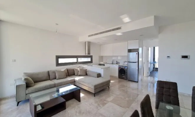 Недвижимость 3 Bedroom Penthouse For Sale in Limassol, Neapoli: 1