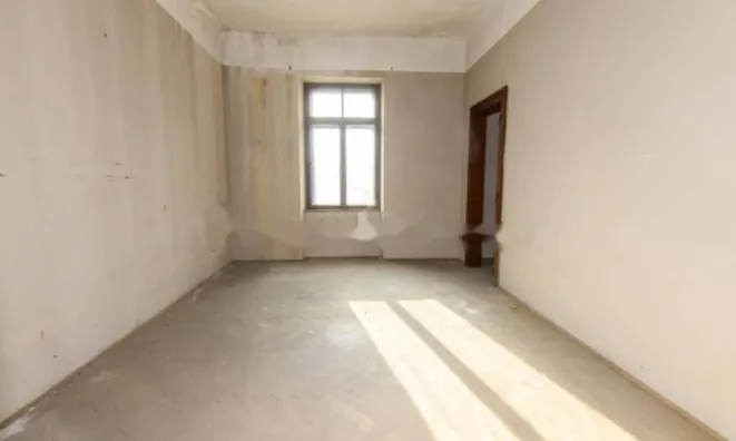 Недвижимость Квартира на улице Семинария: 9