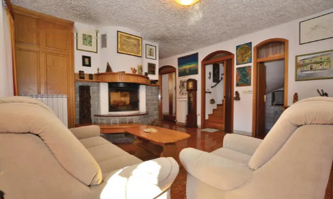 Недвижимость Двухэтажный дом Ново Чепки: 3