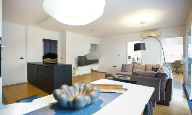 Недвижимость Квартира, 4-комнатная, Зелена Яма: 2