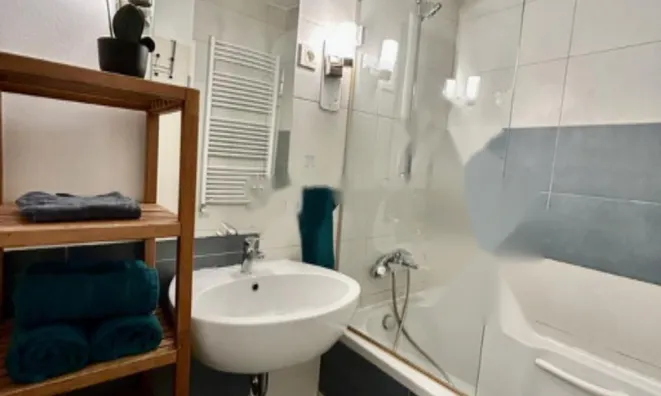 Недвижимость Квартира, 5+ комнат, Центр: 10