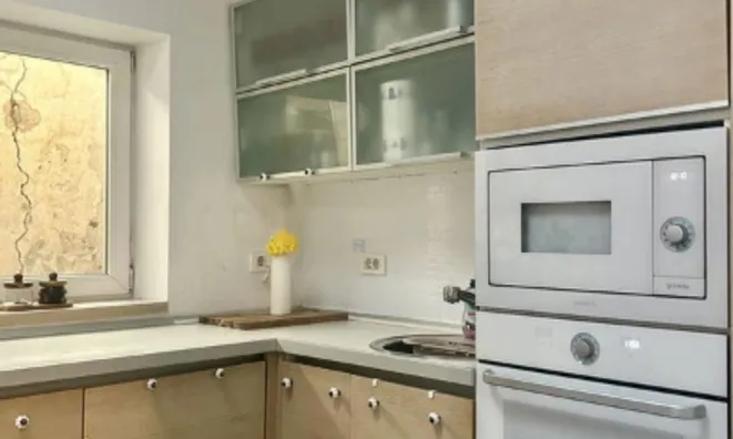 Недвижимость Квартира, 5+ комнат, Центр: 24