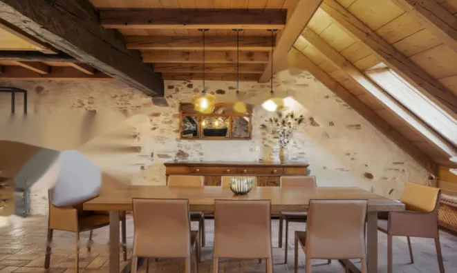 Недвижимость 4-комнатная квартира в центре: 4