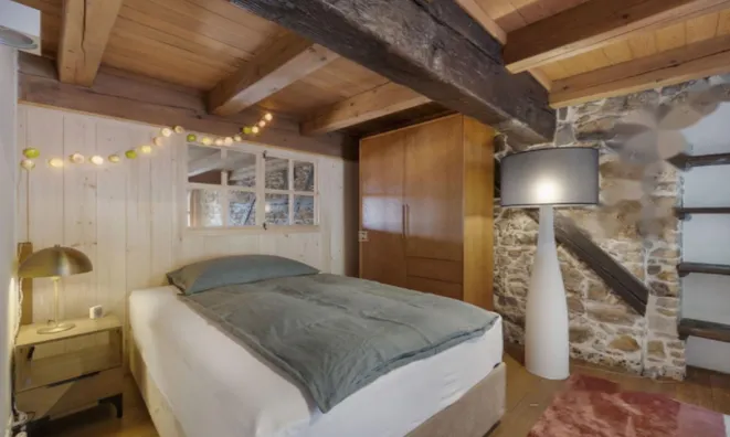 Недвижимость 4-комнатная квартира в центре: 24