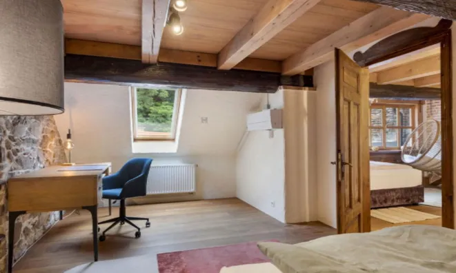 Недвижимость 4-комнатная квартира в центре: 26