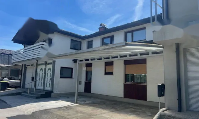 Недвижимость Дом с террасой в Новом Виче: 1