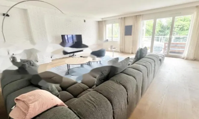 Недвижимость Apartment 6 rooms: 5