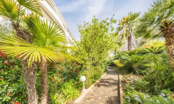 Недвижимость Apartment Cannes Carnot: 19