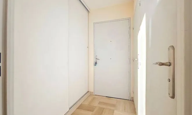 Недвижимость Apartment République Cannes: 10