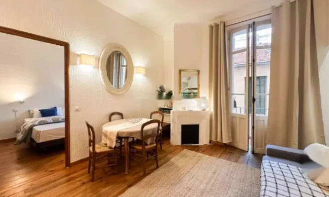 Недвижимость Apartment Croix des Gardes: 4