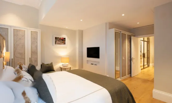 Недвижимость Hortensia Road: 39