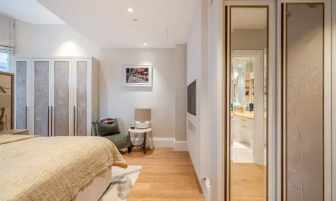 Недвижимость Hortensia Road: 44