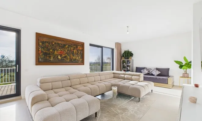 Недвижимость House 3 bedrooms for sale in Huncherange: 3