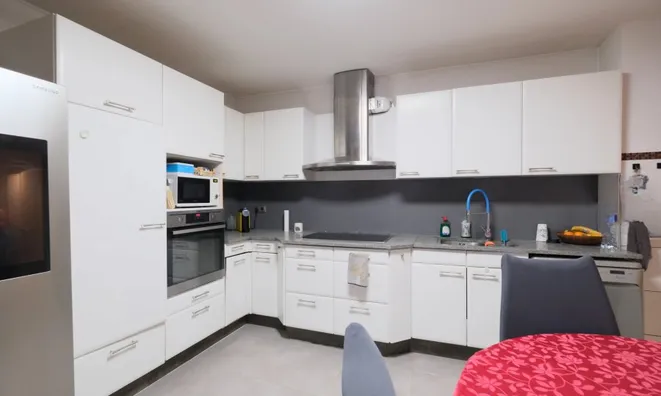 Недвижимость House 4 bedrooms for sale in Diekirch: 4