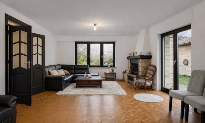 Недвижимость House 4 bedrooms for sale in Strassen: 2