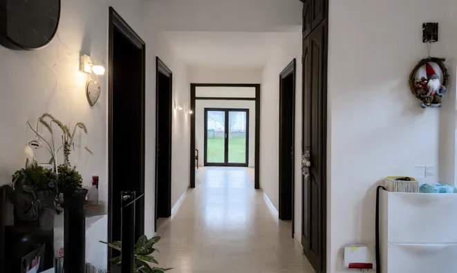 Недвижимость House 4 bedrooms for sale in Strassen: 4