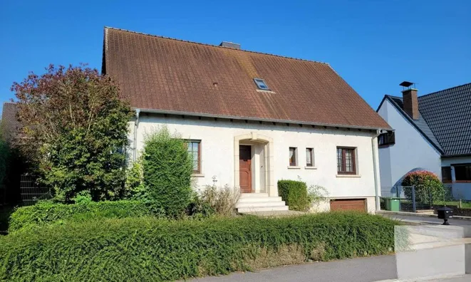 Недвижимость House 4 bedrooms for sale in Olm: 1