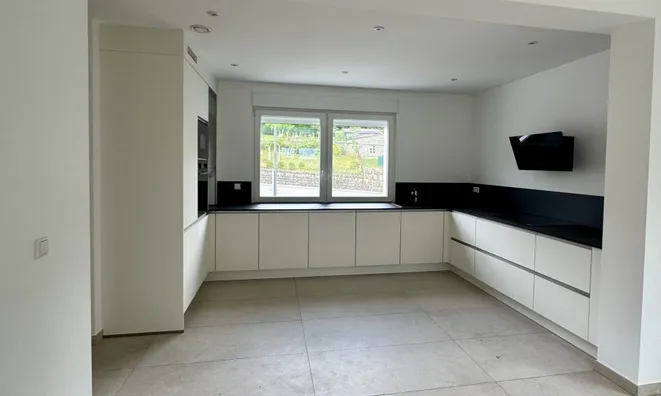 Недвижимость Detached house 4 bedrooms for sale in Garnich: 4