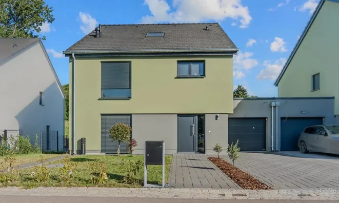 Недвижимость Detached house 4 bedrooms for sale in Ell: 1