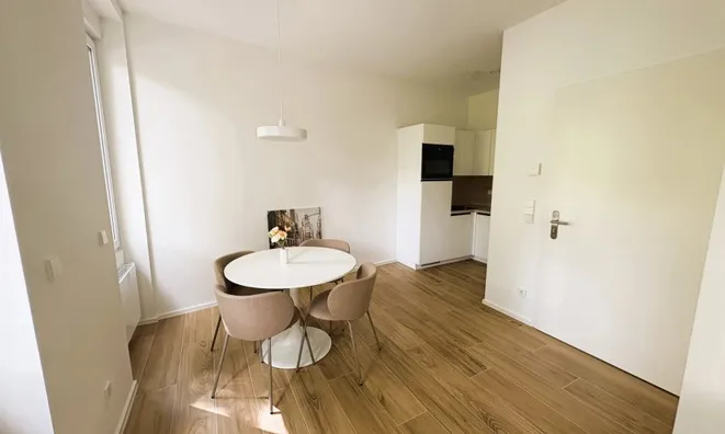 Недвижимость Apartment 1 bedroom for sale in Luxembourg-Limpertsberg: 2