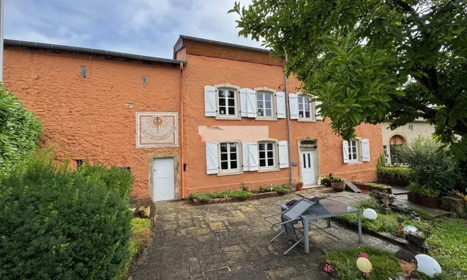 Недвижимость House 4 bedrooms for sale in Niederdonven: 1