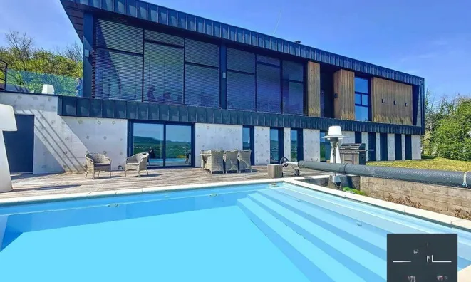 Недвижимость House 6 bedrooms for sale in Schengen: 2