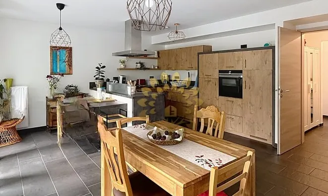 Недвижимость Apartment 2 bedrooms for sale in Bettendorf: 1