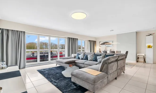 Недвижимость Penthouse 3 bedrooms for sale in Luxembourg-Gasperich - Cloche d'or: 3