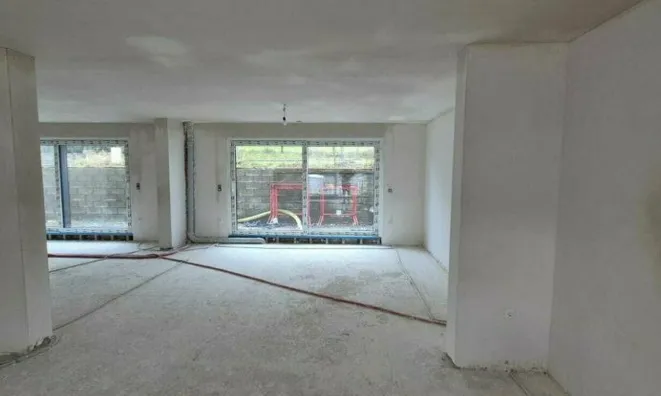 Недвижимость House 4 bedrooms for sale in Winseler: 6