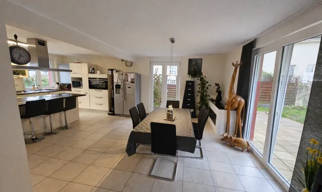 Недвижимость Detached house 6 bedrooms for sale in Dalheim: 3