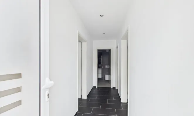 Недвижимость Apartment 2 bedrooms for sale in Bettendorf: 2