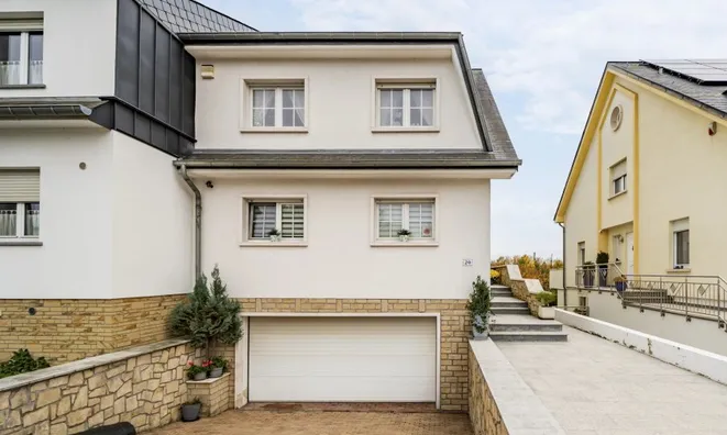 Недвижимость Detached house 5 bedrooms for sale in Leudelange: 1