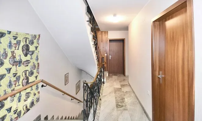 Недвижимость House 6 bedrooms for sale in Holler: 6
