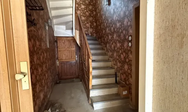 Недвижимость House 3 bedrooms for sale in Kayl: 3