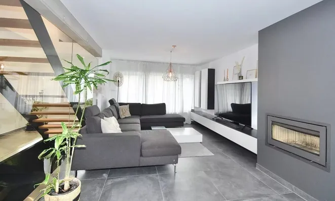 Недвижимость Duplex 4 bedrooms for sale in Nothum: 2