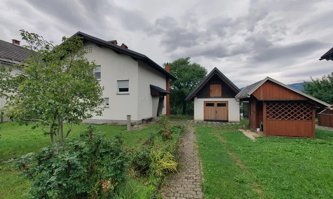 Недвижимость Дом в Жировнице: 3