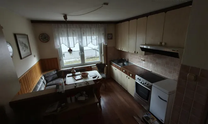 Недвижимость Дом в Жировнице: 10