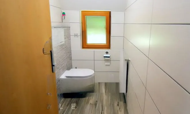 Недвижимость Двухэтажный дом Бегуне на Гореньскем: 28