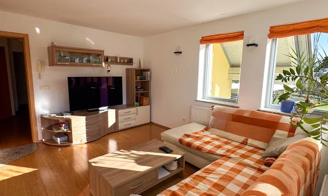 Недвижимость Дом, Блед.: 12