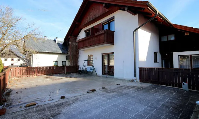 Недвижимость Дом, Блед.: 24