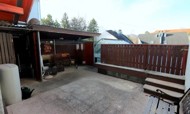 Недвижимость Дом, Блед.: 25