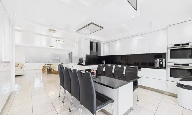 Недвижимость Detached house 6 bedrooms for sale in Remich: 4