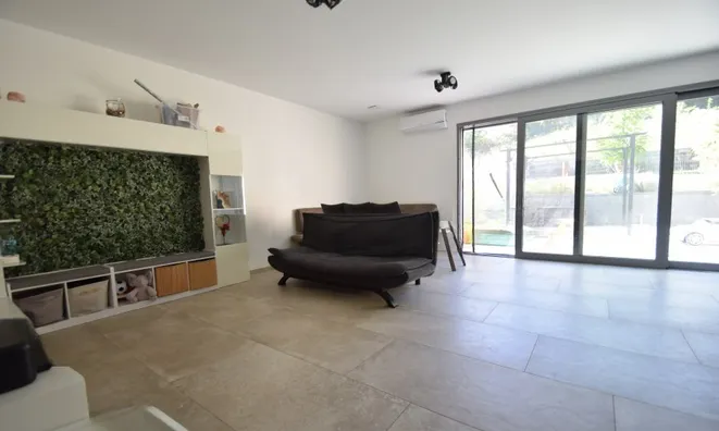 Недвижимость Apartment 2 bedrooms for sale in Schengen: 2