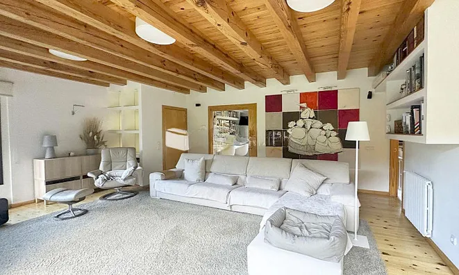 Недвижимость Luxury house in Ordino: 3