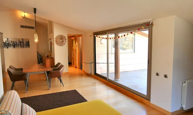 Недвижимость Luxury penthouse in a quiet area with parking box: 2