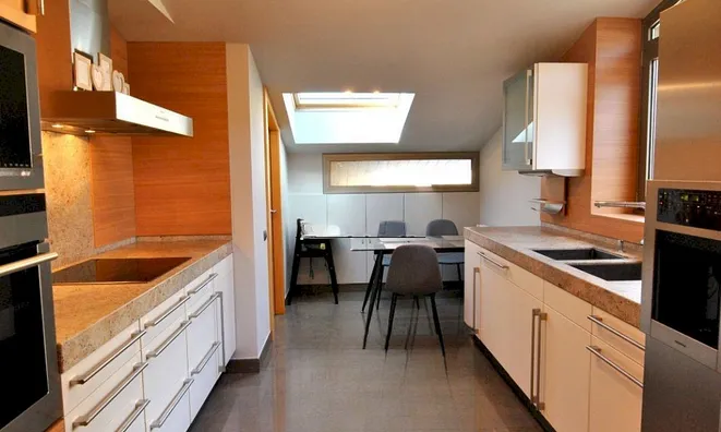 Недвижимость Luxury penthouse in a quiet area with parking box: 5