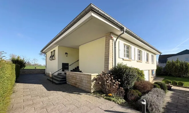 Недвижимость Detached house 3 bedrooms for sale in Beaufort: 3