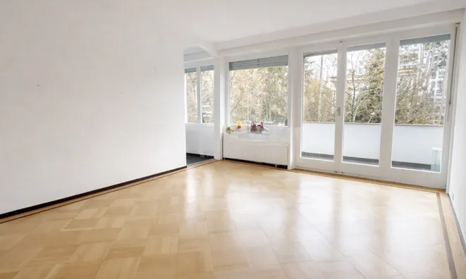 Недвижимость Apartment 3 rooms: 2